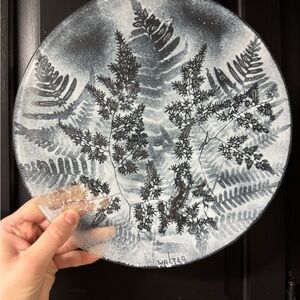Plate EDWIN D.WALTER Frost kiln formed  GLASS ART FERN MOTIF DESIGN SIGNED 12"
